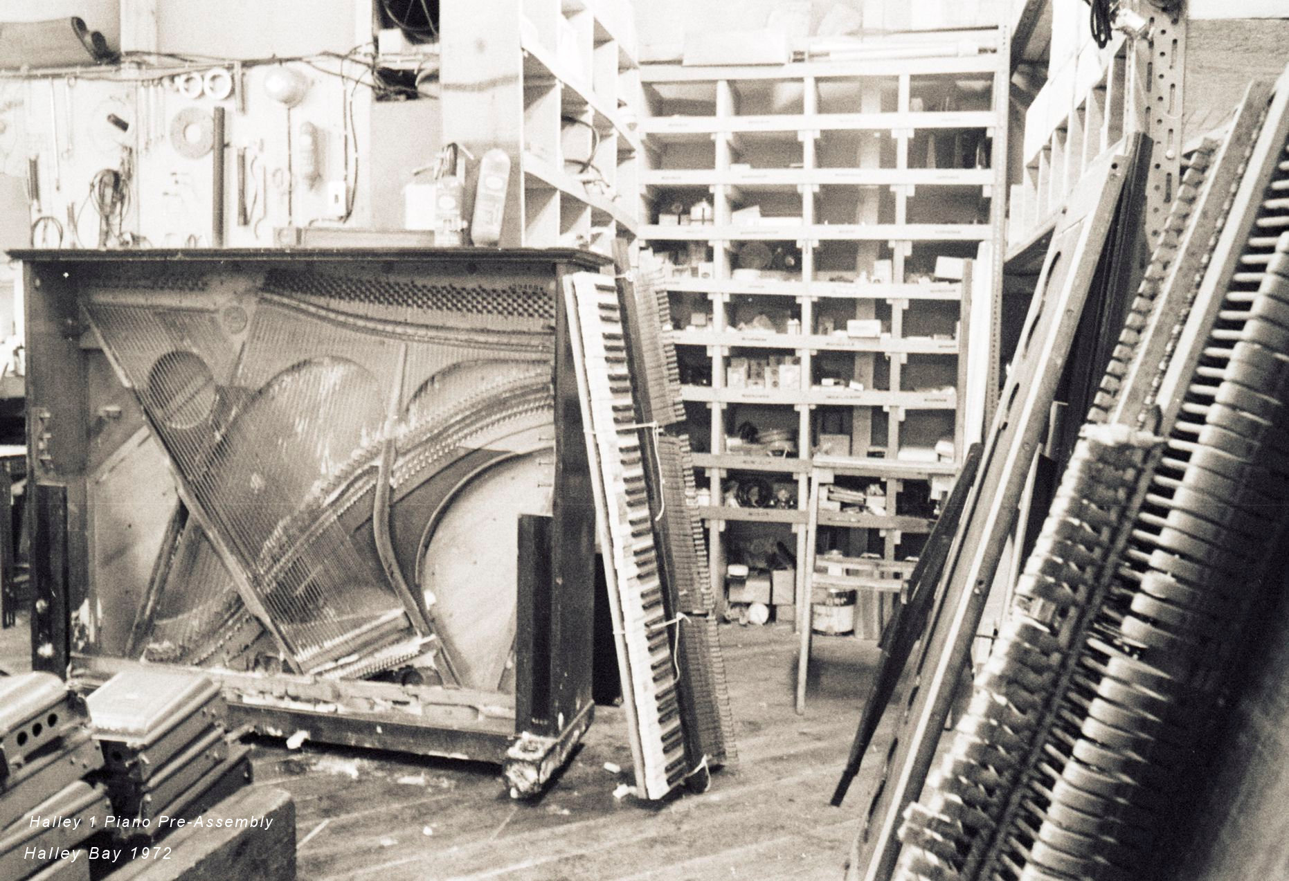 3. Halley 1 Piano Pre-Assembly